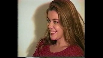 Joy Fox'Un Vintage Bağlamada Çıplak Retro Bdsm Sahnesi