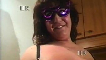 Tüylü Olgun Kadınların Yer Aldığı Özel Italyan Porno Koleksiyonu