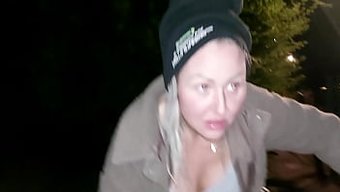 Amatör Cracky, Ikinci El Hamilelik Testi Kullanır Ve Deneyimini Paylaşır.