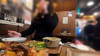 Büyük Popolu Amatör Japon Kadın Röntgenci Zevk Alıyor