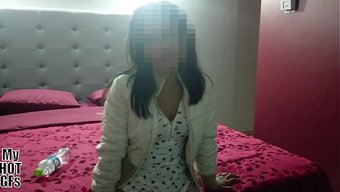 Danitza'Nın Açık Talimatı: Ellerinizin Ve Dizlerinizin Üzerine Çıkın Ve Içime Boşalın. Hiç Tereddüt Etmeden Uyuyorum.