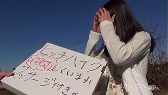Aika Ami'Nin Japon Otostop Macerası Parasız