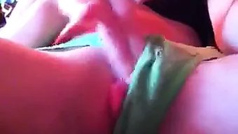 Tek Başına Kızın Kendi Kendine Filme Aldığı Mastürbasyon Seansı
