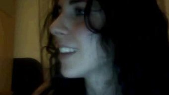 Chatroulette'De Italyan Amatör Webcam Kızı