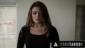 Charles Dera, Bdsm Karşılaşmasında Adria Rae'Yi Domine Ediyor