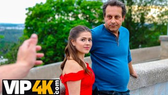 Serina Gomez, Kocası Yokken Dünya Dışı Bir Varlıkla Karşılaşır Ve Onunla Cinsel Aktiviteye Girer