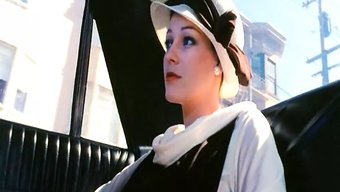 Yeni Evli Annette Haven, Kocası Nick Lang Ile Yaramazlık Yapıyor