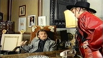 Seksi Bir Italyan Bebekle Eski Bir Macera