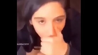 Bu Videodaki Gizemli Kız Kim?