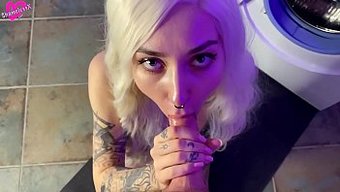 Genç Çiftin Çamaşır Makinesinde Sert Seks Yaptığı Ev Yapımı Bir Video