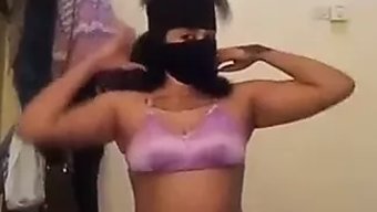 Afrika Bdsm Videosunda Fisting Ve Oral Seks