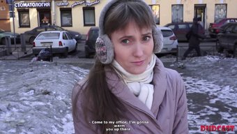 Genç (18+), Seçme Videosunda Sert Bir Şekilde Sikişiyor Ve Boşalıyor