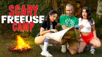 Tüylü Ve Esmer Güzelliklerin Yer Aldığı Vahşi Serbest Oyun Kampında 2 Kızla Üçlü!