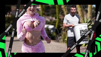Büyük Göğüslü Genç Kız Bu Açık Videoda Sıcak Bir Oral Zevk Sunuyor