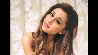Ariana Grande'Nin Sıcak Latina Performansını Izleyin