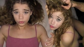 Sabrina Spice'In Üniversite Yurdu Odası Yoğun Zevk Sahnesine Dönüştü