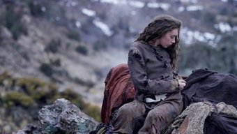 Avrupalı Güzellik Elena Koshka Solo Oyuna Dalıyor