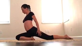 Evangeline Lilly'Nin Milfed Yoga Seansı