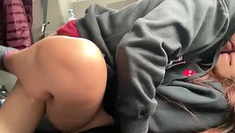 Derin Ve Romantik Dil Öpüşmesi, Misyoner Seksine Yol Açıyor
