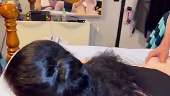 Olgun Arkadaşı Uzun Zamandır Arkadaşından Bir Creampie Alıyor