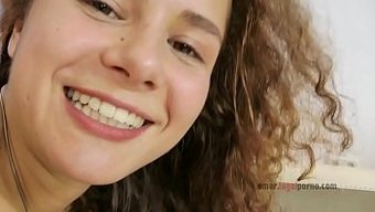 Seksi Rus Bebekle Genç Anal Ve Oral Eylem