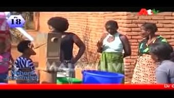 Afrikalı Kadınların Cinselliği Tartıştığı Ev Yapımı Bir Video
