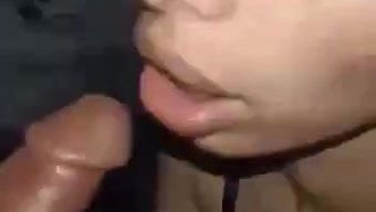 Retro Desi Milf Klasik Porno Videosunda Yaramaz Oluyor