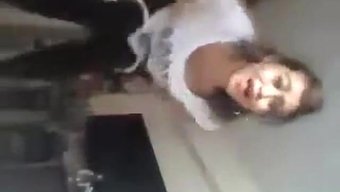 Hong Kong'Da Endonezya'Dan Asyalı Bebek Bölüm 11