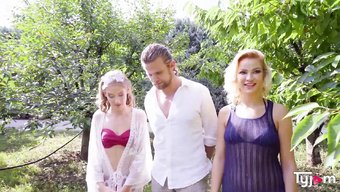 Tiffany Tatum Ve Cherry, Büyük Bir Yarak Tarafından Sert Bir Şekilde Becerilmeden Önce Sakso Çekiyorlar