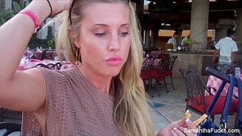 Sarışın Bomba Samantha, Cabo'Da Büyük Göğüslerini Ve Poposunu Sergiliyor