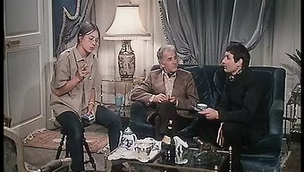 Vintage Bir Dokunuşla Retro Şaplaklama