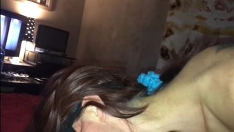 Amatör Milf, 60 Fps Videoda Yüzüne Boşalma Alıyor