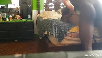 Siyah Öğretmenin Götü 3d Porno Videosunda Sikişiyor