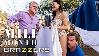 Lulu Chu'Nun Iyi Donanımlı Kyle Mason Ile Irklararası Buluşması