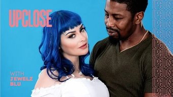 Jewelz Blu, Bu Inanılmaz Videoda Isiah Maxwell Tarafından Dar Amcığı Geriliyor