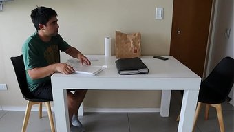 En Yakın Arkadaşımın Sevgilisi, Beni Güzelce Beceren Zeki Bir Adam.