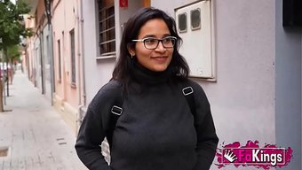 Kıvrımlı Latin Güzeli Lana Villafuerte'Nin Hardcore Çıkışı, Kim Büyük Olabilir Ki!