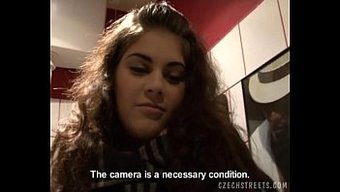 Defrancesca Gallardo Ile Halka Açık Amatör Pov Sahnesi