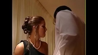 Alessandra Schiavo'Nun Yer Aldığı Tam Uzunlukta Italyan Porno Filmi, Kodlanmış Versiyon