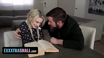 Lola Fae Ve Chris Epic'In Bu Exxxtra Small Videosunda Erkek Ve Kadın Üreme Sistemlerini Anlamanıza Nasıl Yardımcı Olduğunu Görün.