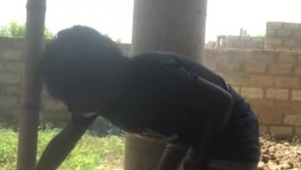 Sakince Yemek Yapamayan Bir Kadınla Aile Seks.