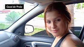 Bir Adam Yol Kenarına Çekildi Ve Ondan Oral Seks Yapmamı Istedi