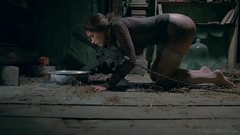 Emily J'Nin Dildo Ve File Çoraplarıyla Fetiş Eğlencesi
