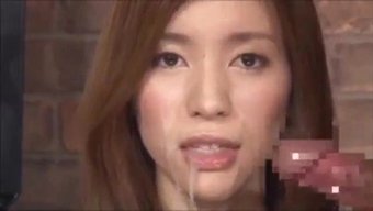 Japon Tv Şovu, Boşalma Ve Yüz Boşalma Sahneleriyle.