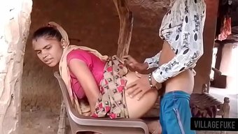 Bhabhi Deep Köyde Götünü Analdan Veriyor.