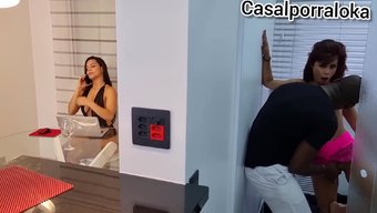 Genç Ve Masum Bir Subrinha, Üvey Amcasıyla Ateşli Bir Sahneye Giriyor Ve Katı Teyzesi Tarafından Cezalandırılıyor.