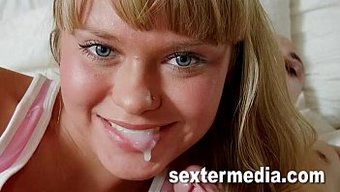 Büyük Yarak Ve Genç 18+ Genç, Sert Seksin Tadını Çıkarıyorlar