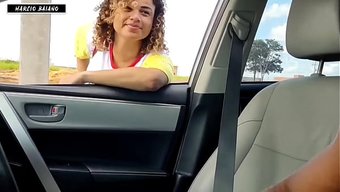 Sokakta Ateşli Bir Dilenci Gördüm, Ona Seks Için Onu Doyuracağımı Söyledim.