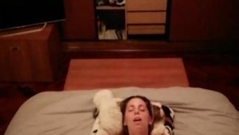 Alba'Nın Samimi Anlarının Ev Yapımı Videosu