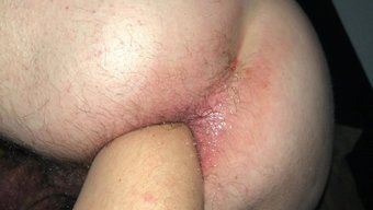 Avrupalı Karısı Kocasının Ilk Fistingini Yaşıyor